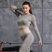 Seamless Yoga Suit women Crop Top Workout leggings Leopard Print Training Suit Fitness Gym Clothes Tracksuit Sportswear